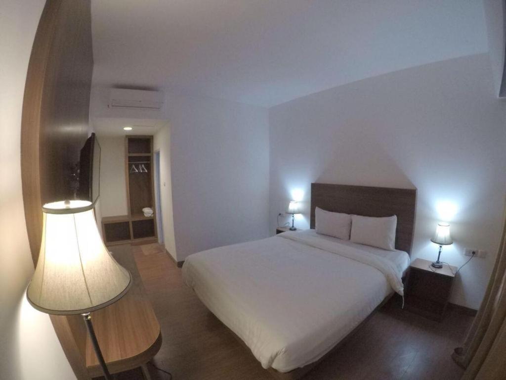 Satria Wisata Hotel Parepare Exterior foto